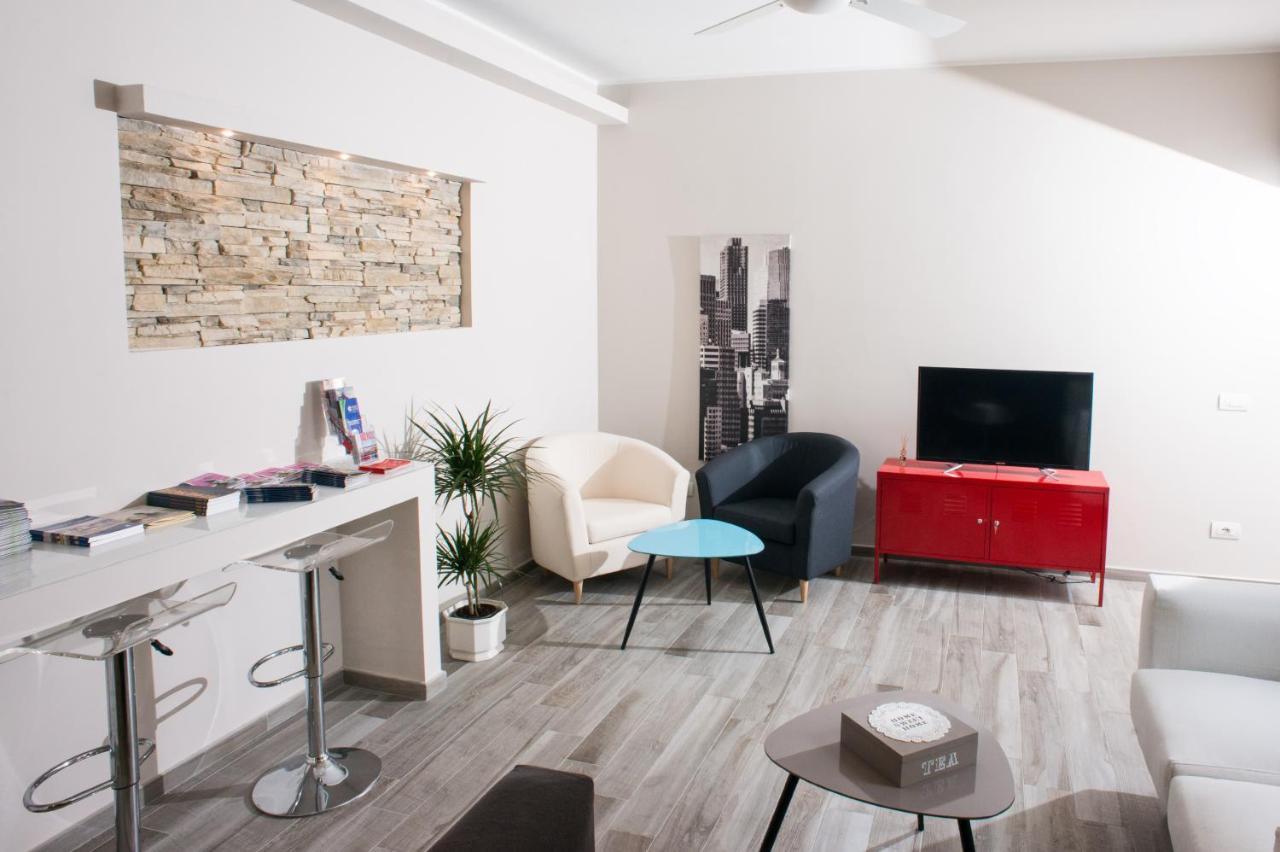 Orsini Family Deluxe Apartment By Mamo Флоренция Экстерьер фото
